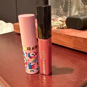 Estee Lauder Vibrant Pink Lip Gloss